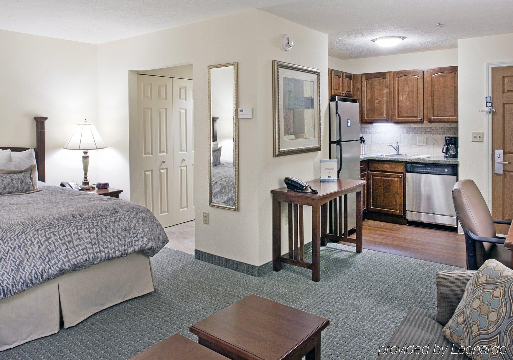 Staybridge Suites Omaha 80Th And Dodge, An Ihg Hotel Zimmer foto